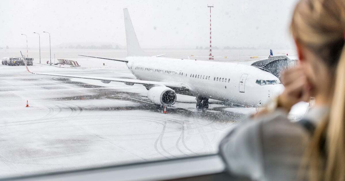 Airlines issue travel waivers ahead of winter storm - News View - BlkFlex